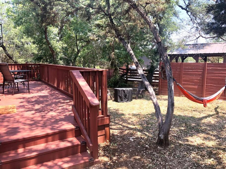 The Longhorn Cabin - Cabins At Rim Rock Austin Exterior foto